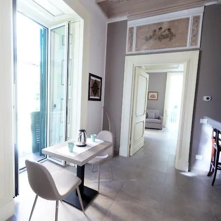 Questo Rinascimento Casa Audrey Naples Exterior photo